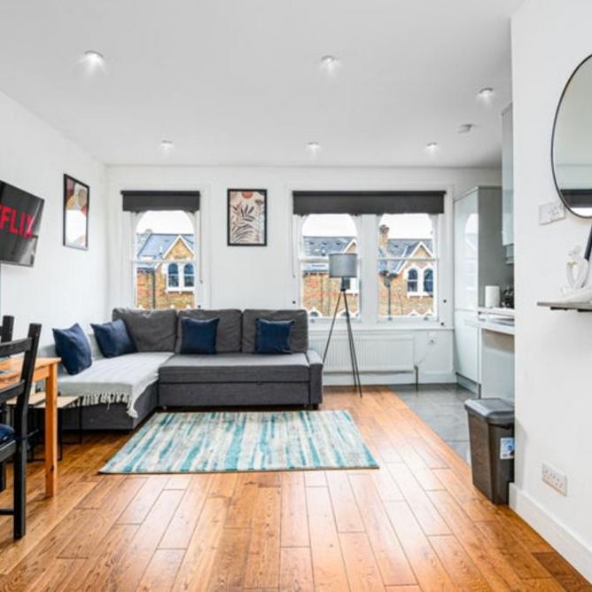 1 bedroom apartment to rent - Photo 1