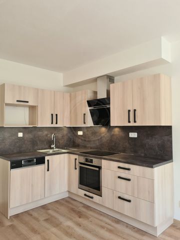 Pronájem bytu 2+kk 46 m², Riegrova 1816, České Budějovice - Photo 3