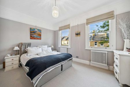 4 bedroom terraced house to rent - Photo 2