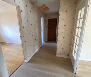 Location Appartement 3 pièces 57m² - Photo 2