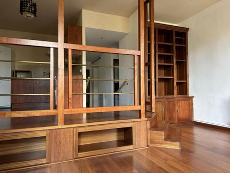 APPARTEMENT T2 A LOUER A ROANNE - TRIBUNAL - Photo 4