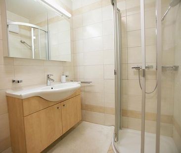 Appartement à louer, Grand' Rue, à Montreux, Suisse - Photo 3