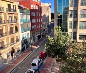 Piso de alquiler en Carrer Santa Anna, 17, Plaza Crevillente - Anti... - Photo 5