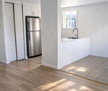 Beau grand logement 4 1/2 à Longueuil complètement rénové - Photo 3