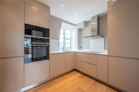 A really good and newly refurbished apartment finished to an exacting standard. - Photo 4