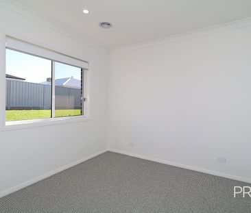 89 Jumbuck Drive, Gobbagombalin NSW 2650 - Photo 6