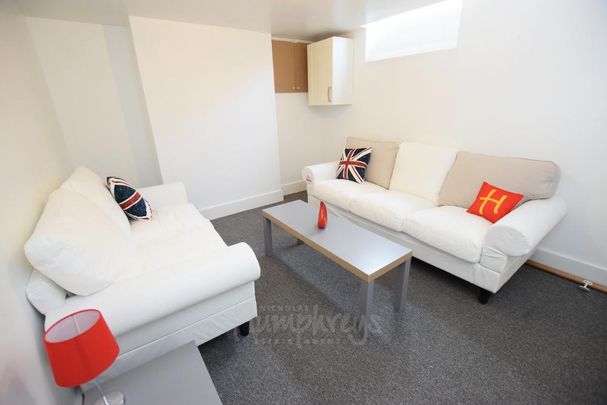5 bedroom terraced house to rent - Photo 1