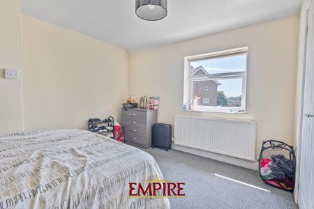 1 bedroom in a house share to rent - Photo 3