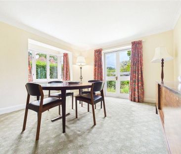 4 bedroom detached house to rent - Photo 3