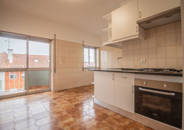 Apartamento T3 para Arrendamento na Urbanização do Loreto, Eiras – Coimbra