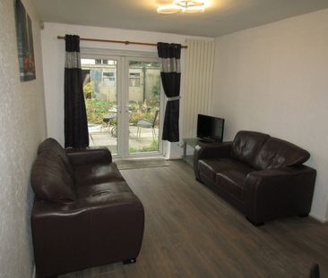Room in a Shared House, Salford, M7 - Photo 3