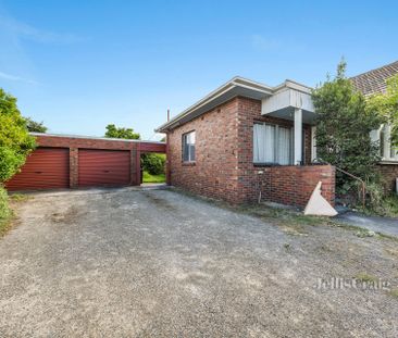 379 Stephensons Road, Mount Waverley - Photo 4