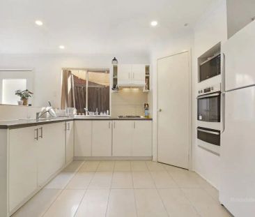 “3 ROOMS FOR RENT! LARGE MODERN ROOMS” - Photo 2