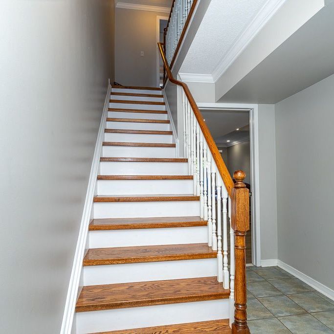 For Lease - 28 Rumi Crescent, Toronto, Ontario - Photo 1