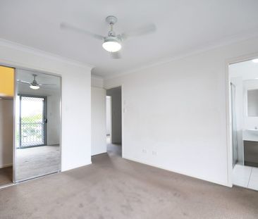 Fabulous home in great location - Photo 2