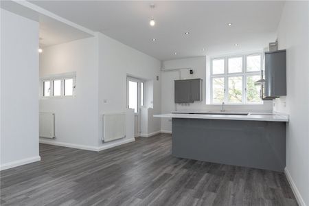 Congleton Road, Biddulph, Stoke-on-Trent, Staffordshire, ST8 - Photo 3