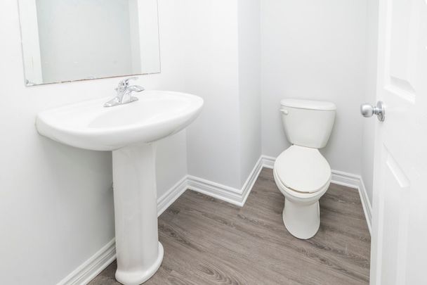 For Lease - 740 Chapman Mills Drive Unit# A, Barrhaven, Ontario - Photo 1