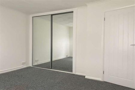 Bannings Vale, Saltdean, BN2 - Photo 5