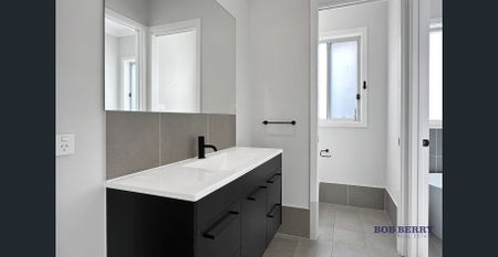 Premium Four-Bedroom Family Home in a Convenient Location - Photo 5