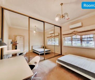 65 Mooramie Ave, Sydney - Photo 3