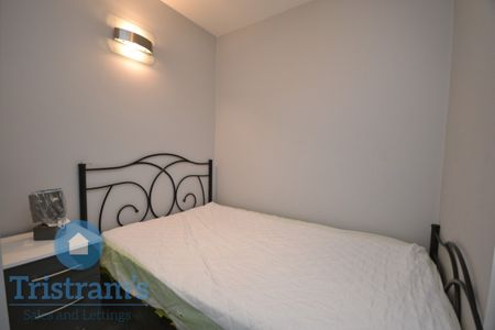 1 bed Shared House for Rent - Photo 2