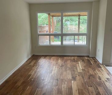 For Lease - 517 Wildgrass (main & second) Road, Mississauga, Ontario - Photo 2