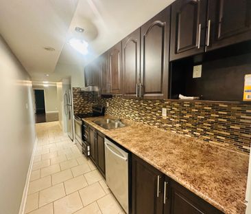 For Lease - 776 Mccue Drive, Oshawa, Ontario - Photo 5