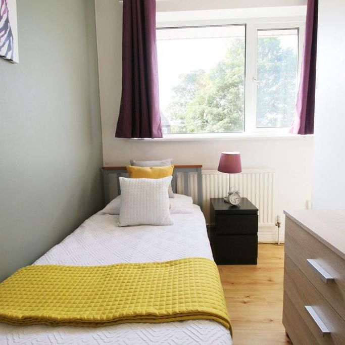 1 bedroom in a house share to rent - Photo 1