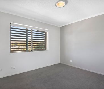 Prime Position in Indooroopilly - Photo 3