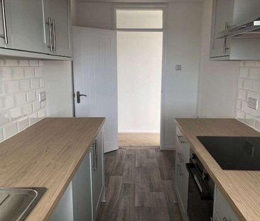 Brighton Road, Lancing, BN15 - Photo 5