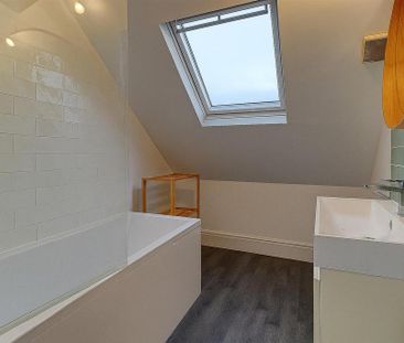 2 bedroom apartment to rent - Photo 6