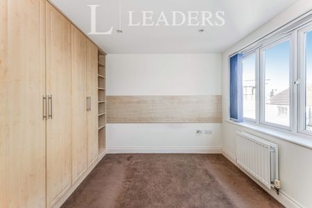 1 bedroom apartment to rent Bridges Place, Denne Parade, Horsham, RH12 - Photo 3