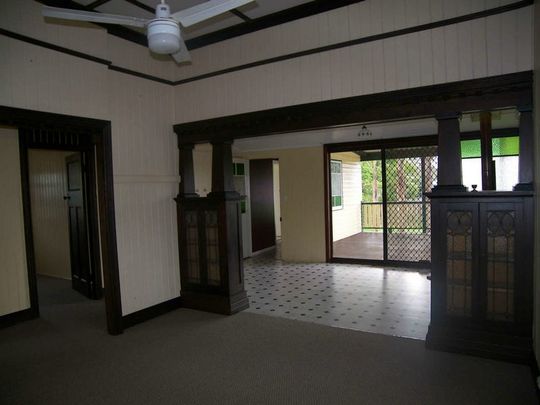 3 bedroom home on South side of Town - Photo 1