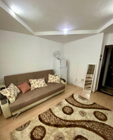 270 Euro! Garsoniera Pacurari, langa Luk Oil - Fotografie 2