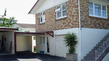 Ground Floor Two-Bedroom Unit - Photo 5