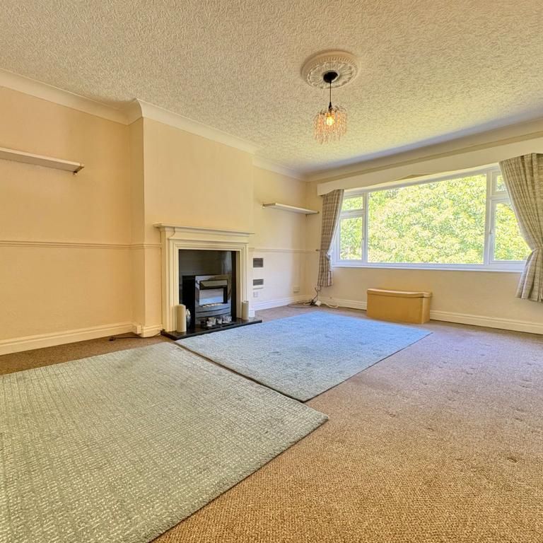 3 bedroom flat to rent - Photo 1
