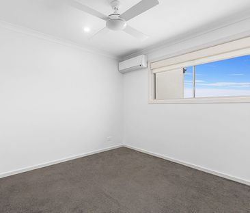 Peacefully positioned home - Photo 3