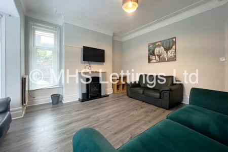 5 Bedroom Semi-Detached House for rent in Church Wood Avenue - Photo 2
