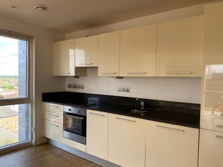 2 bedroom apartment to rent - Photo 5