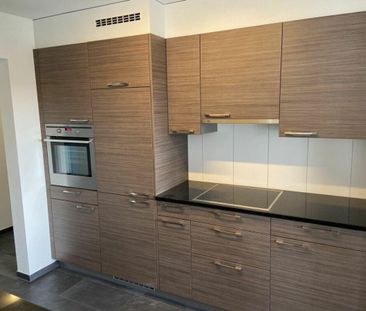 Grosse 4.5 Zimmer-Wohnung mit grossem Balkon - Photo 4