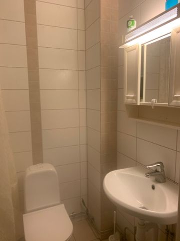 Kristianstad - 1rok - tillsv - 6.095kr/mån - Photo 5