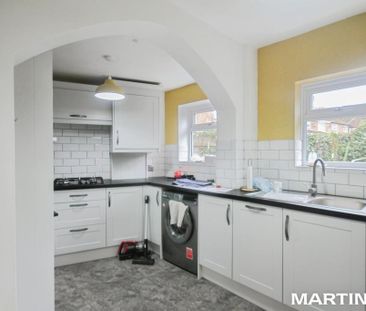 3 bedroom semi-detached house to rent - Photo 6