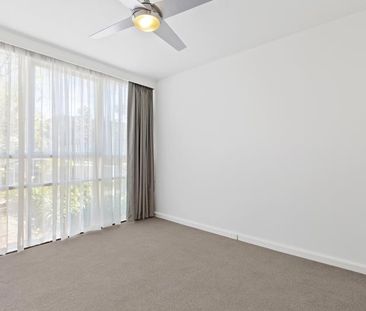 1 / 34 Cromwell Rd, South Yarra - Photo 2