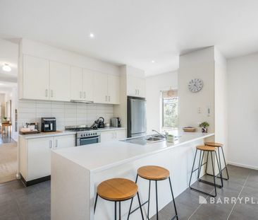 PEACE AND TRANQUILITY IN THE MIDDLE OF HIGHTON - Photo 4