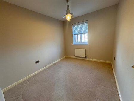 3 bedroom terraced house to rent - Photo 4