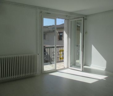 Location Appartement 2 pièces 63m² - Photo 5