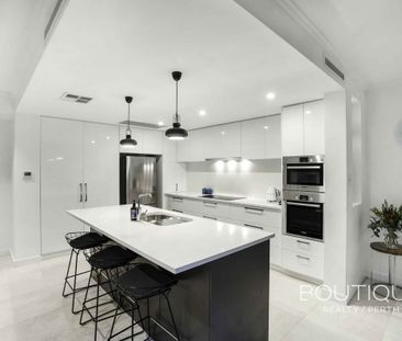 3 Steeplechase Green, Floreat WA 6014 - House For Rent | Domain - Photo 5