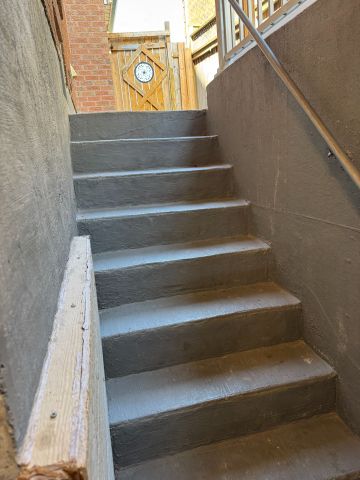 For Lease - 6 Laidlaw Avenue, Brampton, Ontario - Photo 5