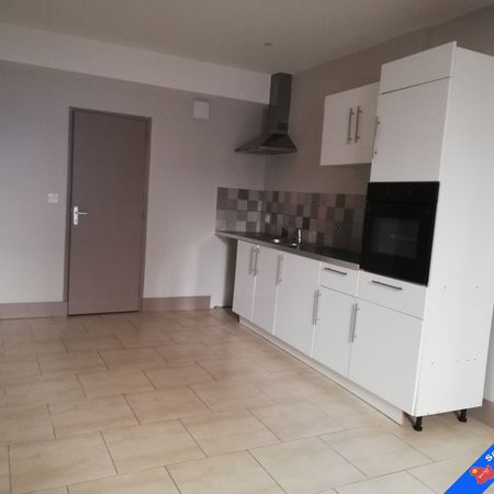 Location Appartement 2 pièces 33m² JOIGNY 89300 - Photo 3