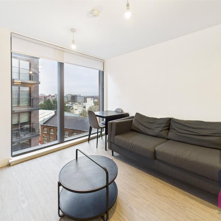 1 bedroom flat to rent - Photo 1